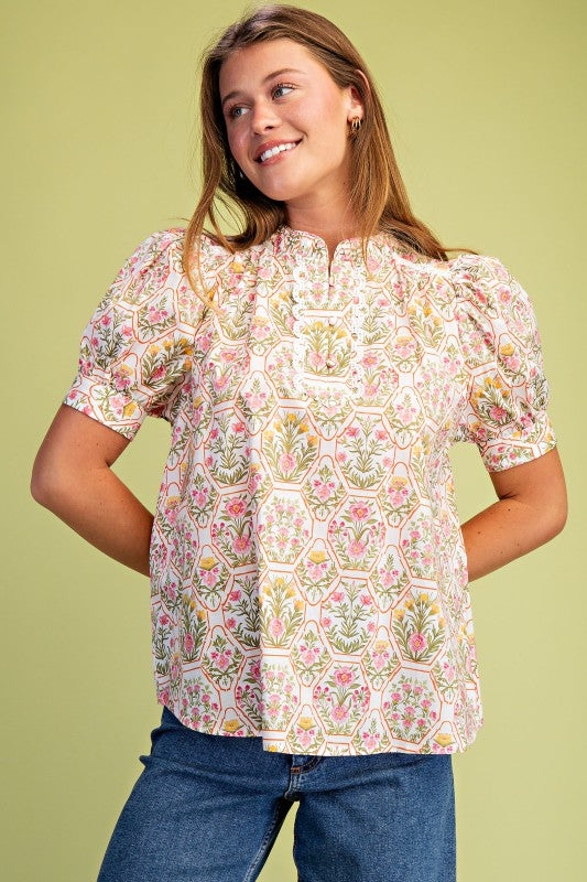 Floral Tile Print Short Puff Sleeve Top